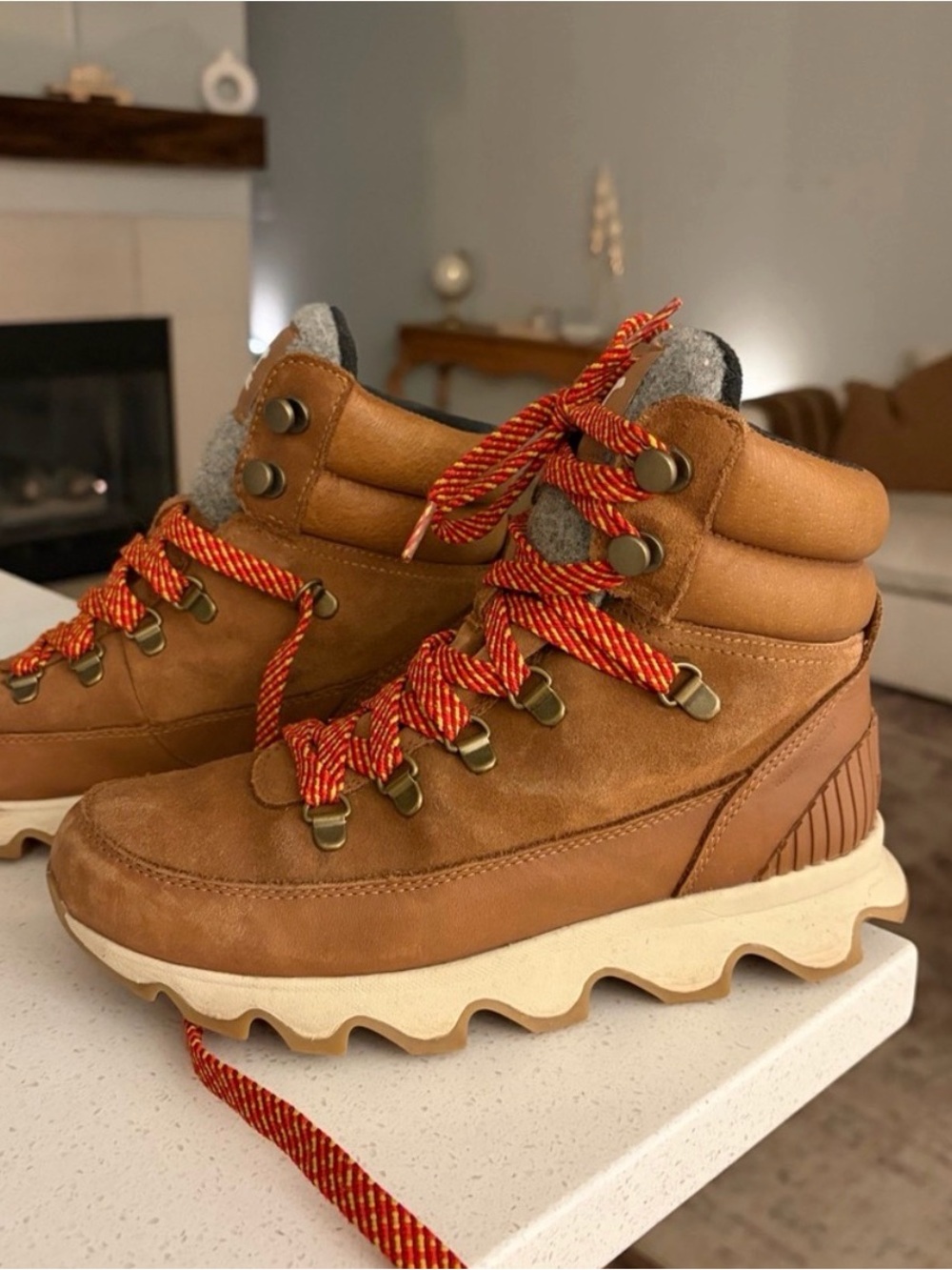 Sorel Brown Hiking Boots  Lace up water resistant - Picture 2 of 9